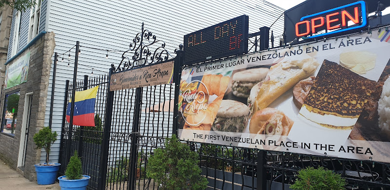 Rica Arepa | Venezuelan Restaurant Rica Arepa | Venezuelan Restaurant