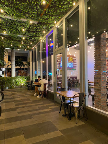 Doggi's Arepa Bar Doggi's Arepa Bar