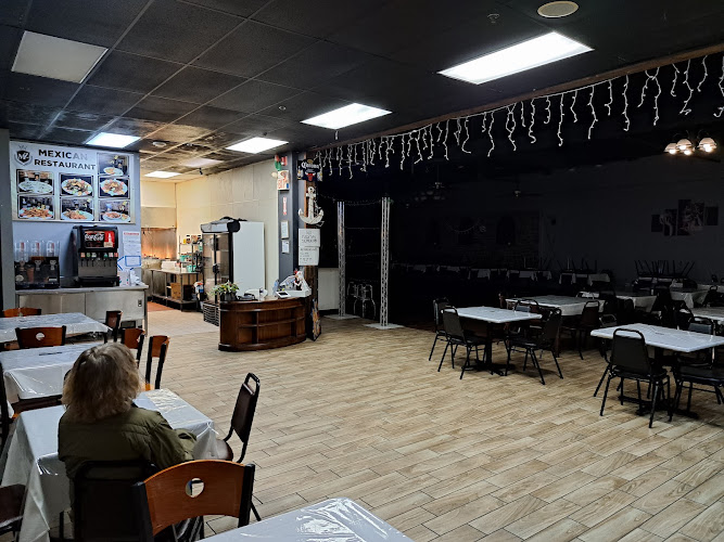 Mariscos El Muelle / Club MZ Mariscos El Muelle / Club MZ