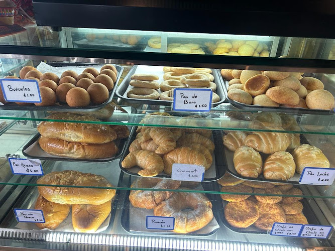 Mi Carreta Restaurant & Bakery Mi Carreta Restaurant & Bakery