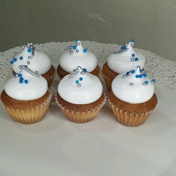 ponquesitos con decorado