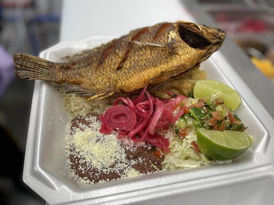 Catrachilandia Food Truck