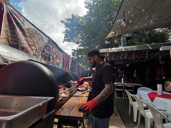 DIRECTO AL FUEGO HIGUEROTE GRILL